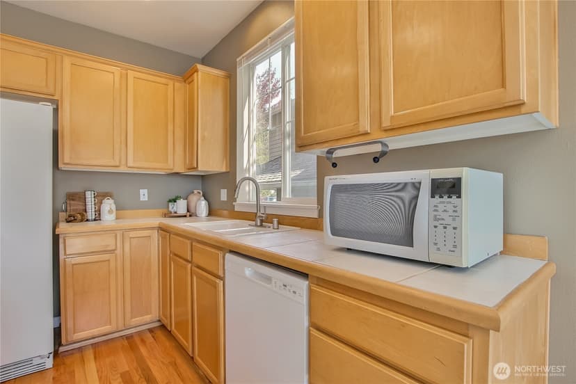 Property photo for 13021 NE 182nd Place #A, Bothell photo 10