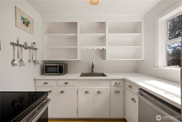 Property photo for 3523 SW Ida, Seattle photo 5