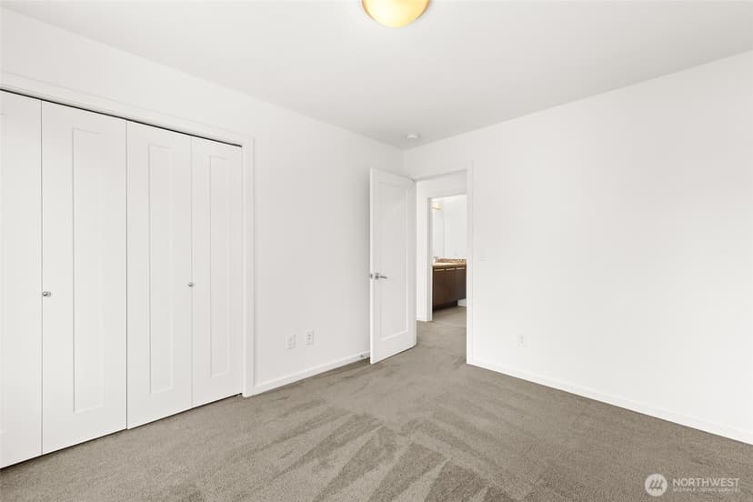 Property photo for 5657 S 328th Place, Auburn photo 24