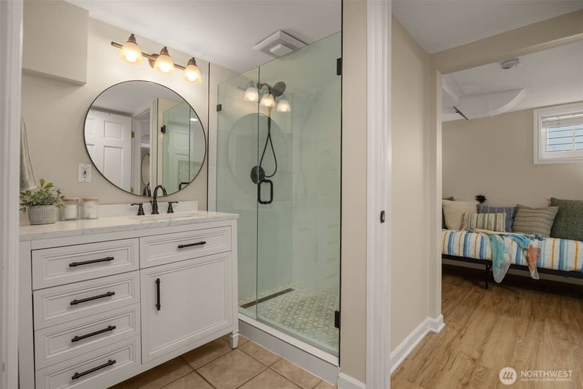 Property photo for 8039 40th Avenue NE, Seattle photo 19