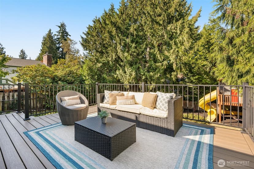 Property photo for 8039 40th Avenue NE, Seattle photo 13