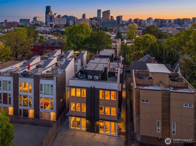 Property photo for 1118 16th Avenue #B, Seattle photo 3