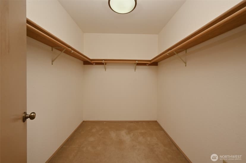Property photo for 4407 30th Avenue W, Seattle photo 18