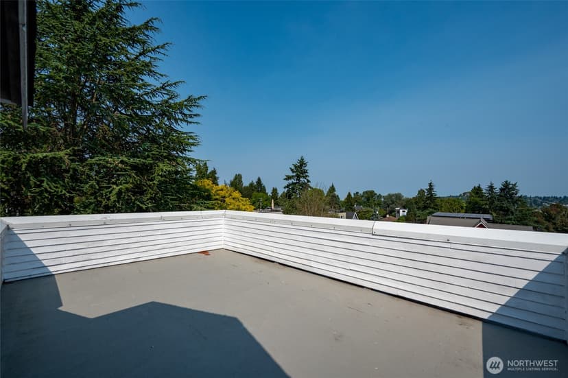 Property photo for 4407 30th Avenue W, Seattle photo 23