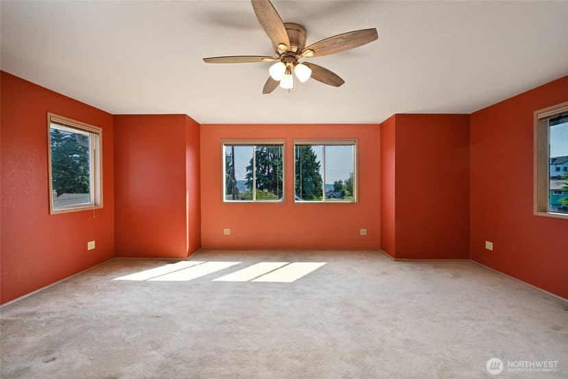 Property photo for 4407 30th Avenue W, Seattle photo 14