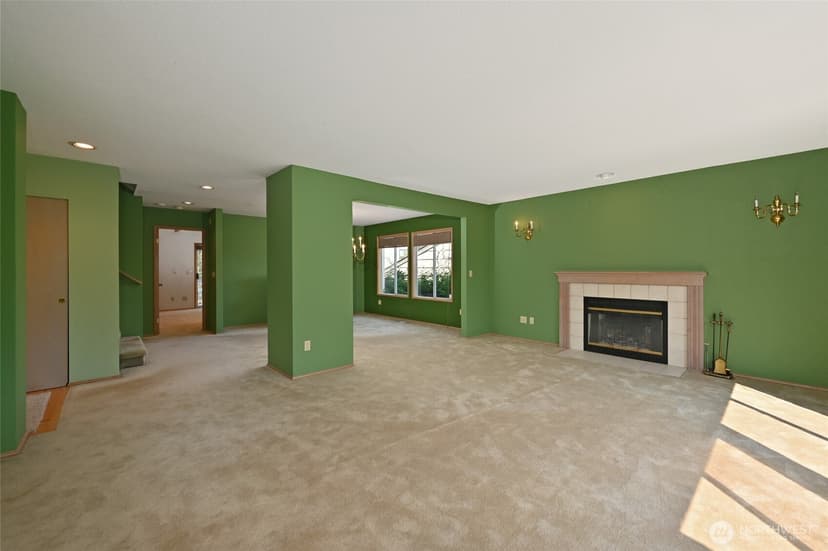 Property photo for 4407 30th Avenue W, Seattle photo 6