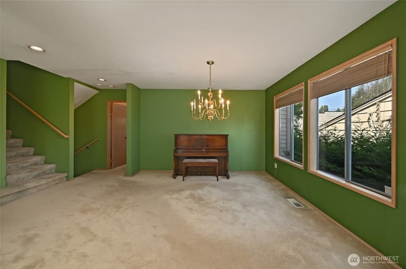 Property photo for 4407 30th Avenue W, Seattle photo 8