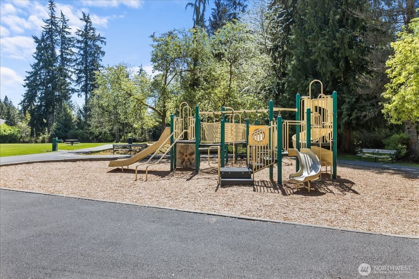 Property photo for 15505 33rd Avenue SE, Mill Creek photo 36