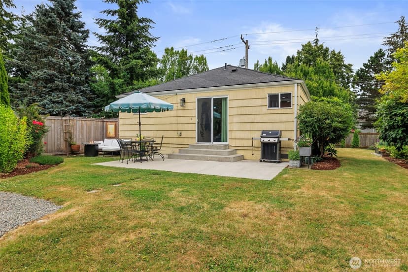 Property photo for 2638 SW 106th Street, Seattle photo 24