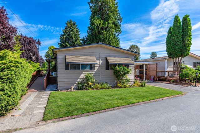 Property photo for 8401 143rd Avenue Ct E #33, Puyallup photo 3