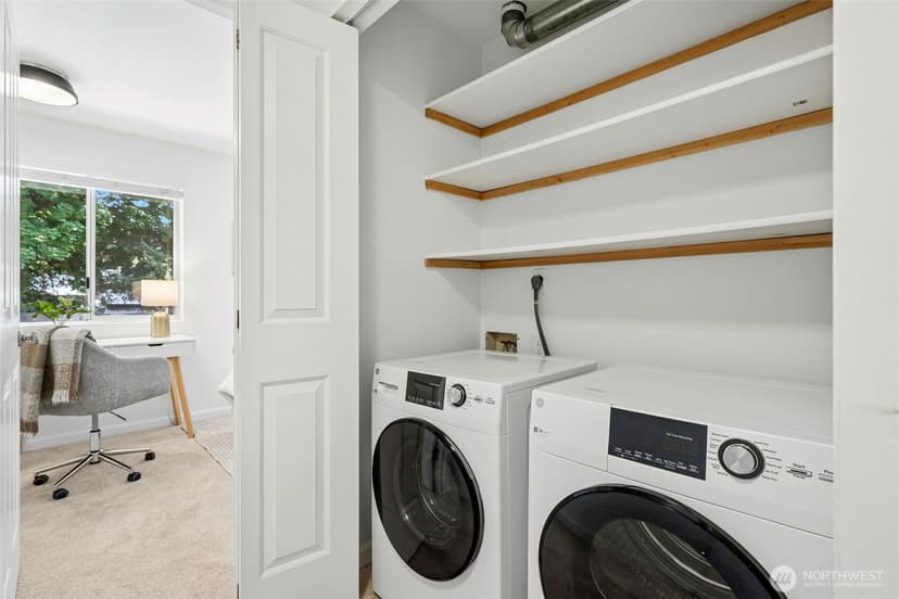 Property photo for 12737 NE 132nd Street, Kirkland photo 24