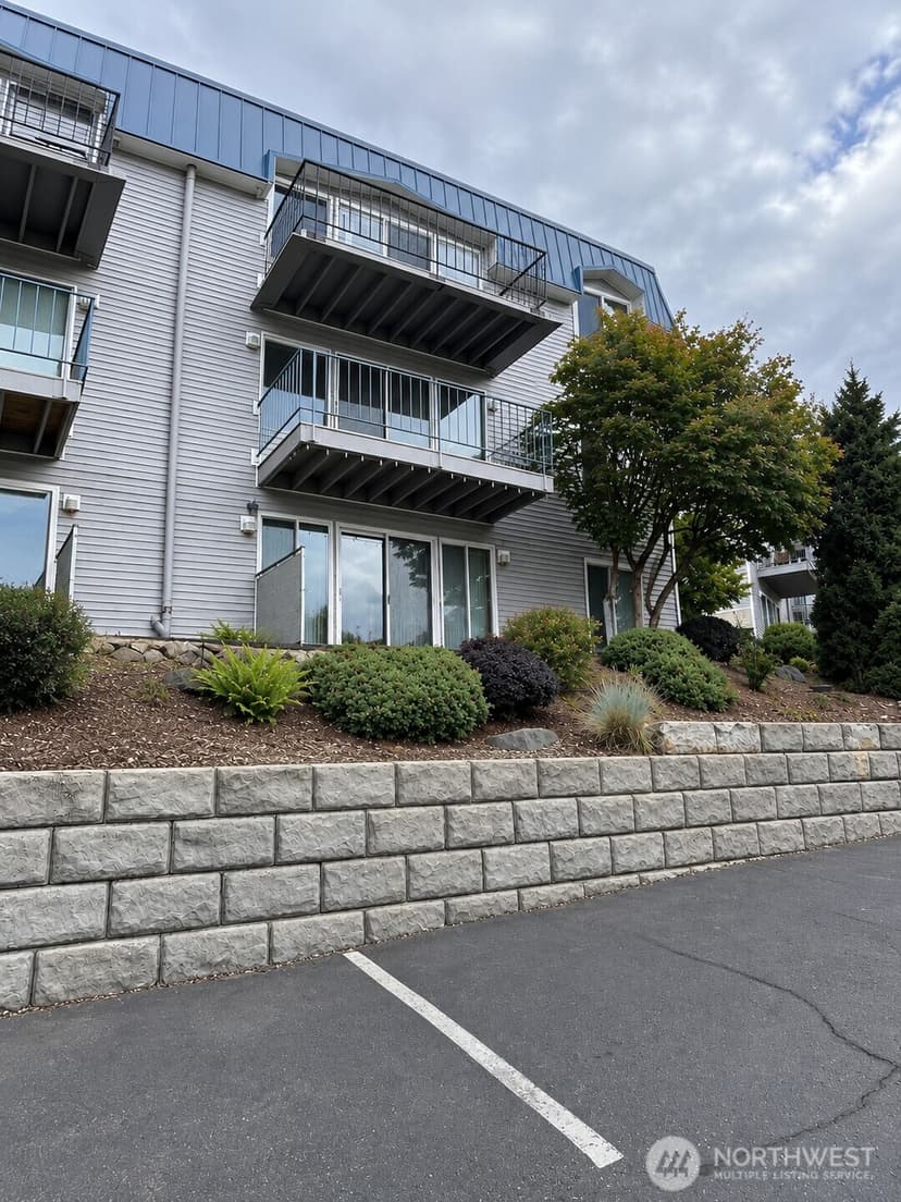 Property photo for 924 Shorewood Drive #E56, Bremerton photo 15