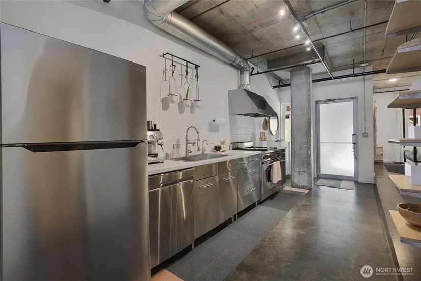 Property photo for 66 Bell Street #4, Seattle photo 14