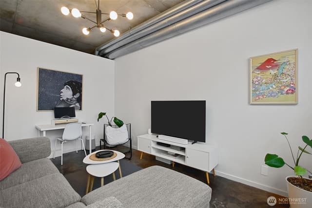 Property photo for 66 Bell Street #4, Seattle photo 4