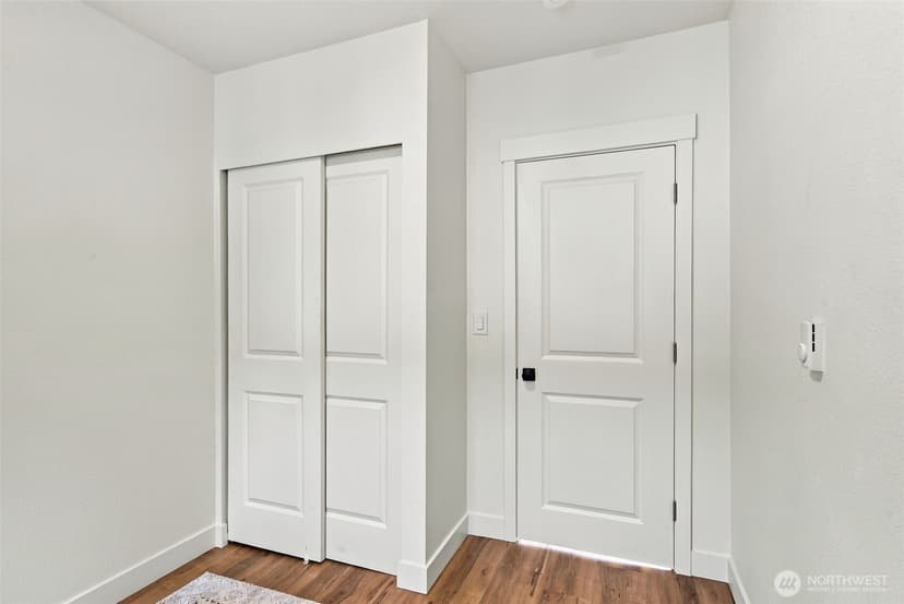Property photo for 813 SE 2nd Street, Auburn photo 12