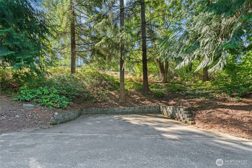 Property photo for 17311 NE 112th Street, Redmond photo 17