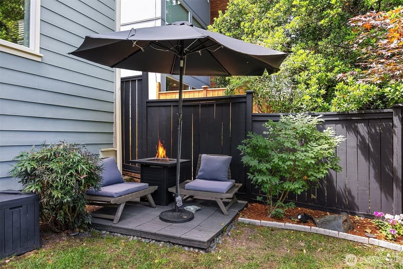 Property photo for 43 W Etruria, Seattle photo 18