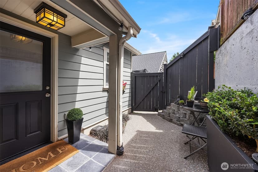 Property photo for 43 W Etruria, Seattle photo 20