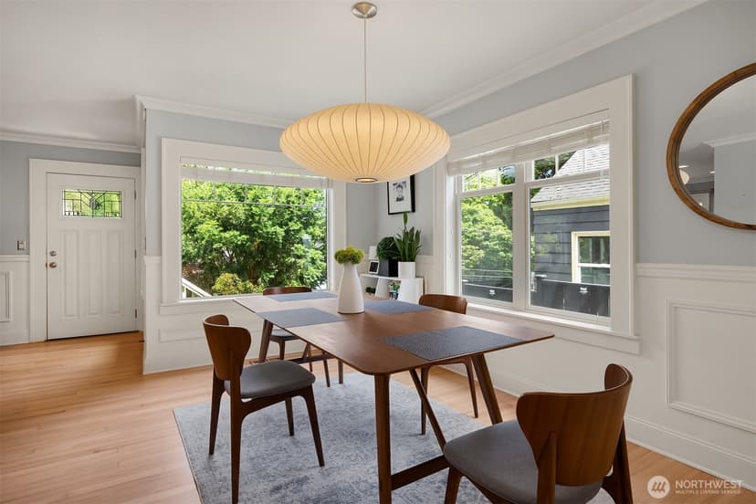 Property photo for 43 W Etruria, Seattle photo 3
