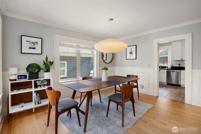Property photo for 43 W Etruria, Seattle photo 4