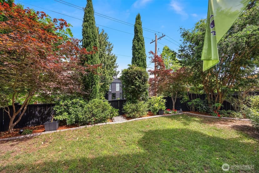 Property photo for 43 W Etruria, Seattle photo 21
