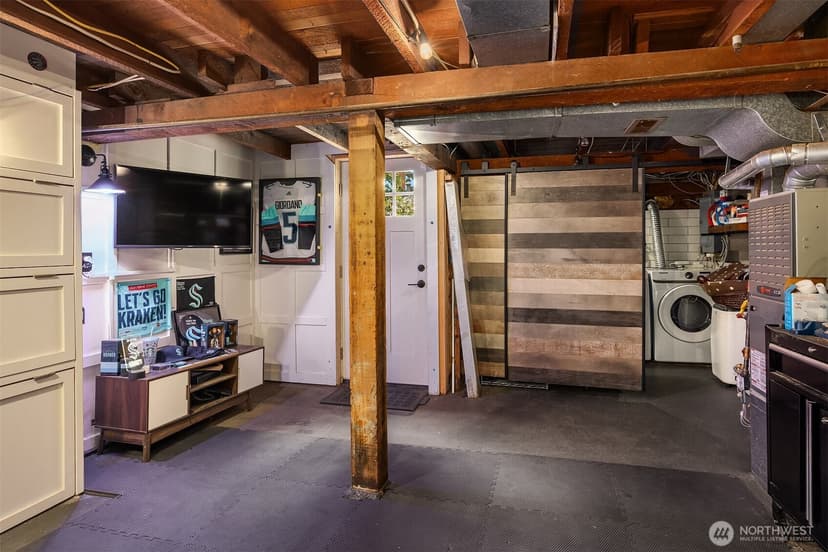 Property photo for 43 W Etruria, Seattle photo 17