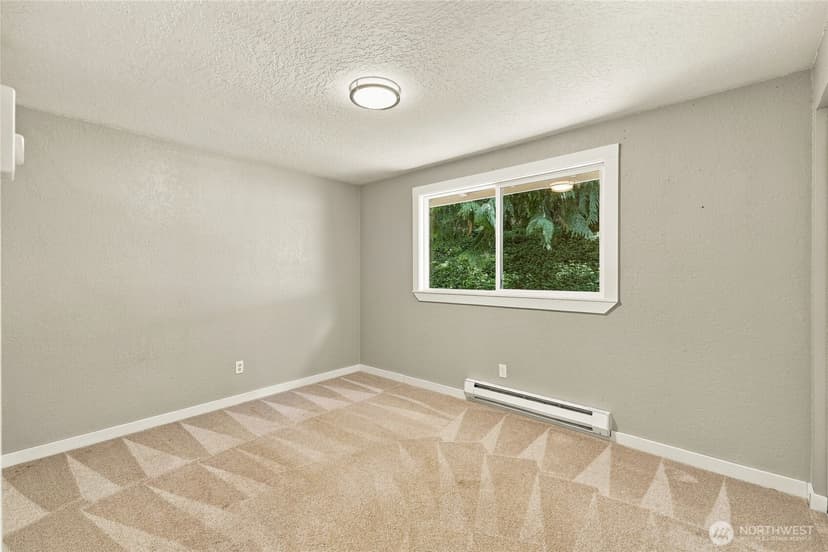 Property photo for 21501 Marine Drive, Stanwood photo 14
