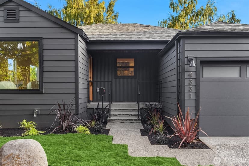 Property photo for 4331 NE 57th Street, Seattle photo 32