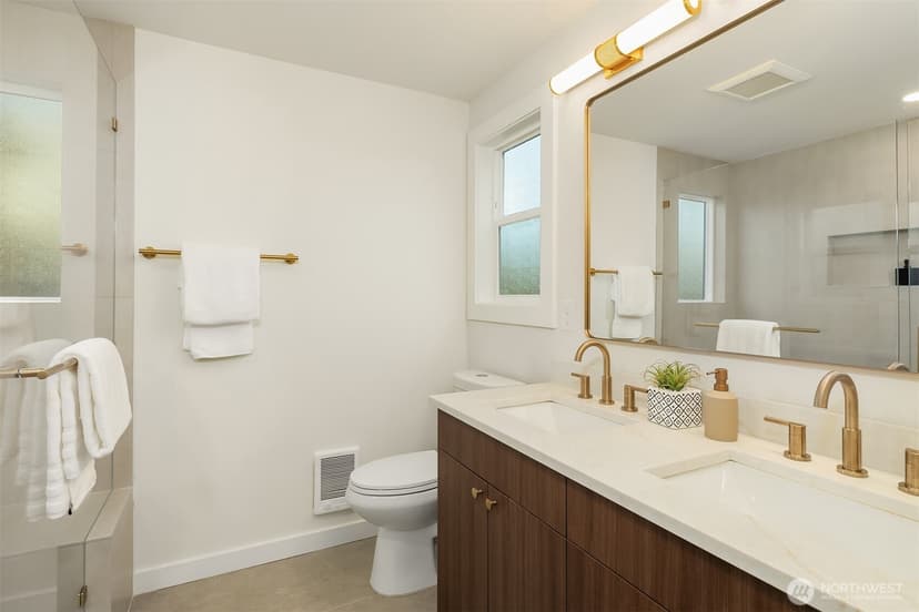 Property photo for 4331 NE 57th Street, Seattle photo 12