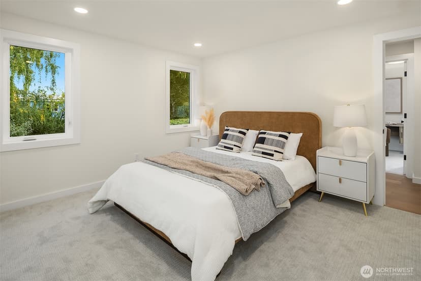 Property photo for 4331 NE 57th Street, Seattle photo 10