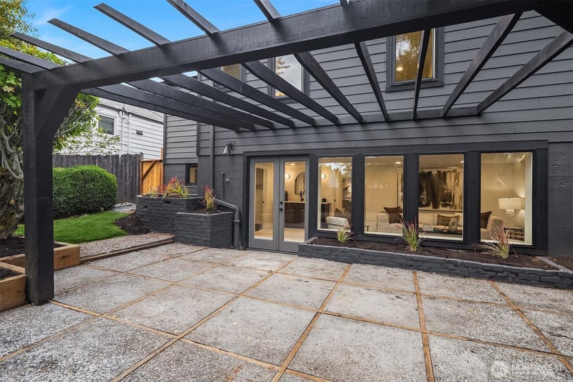 Property photo for 4331 NE 57th Street, Seattle photo 27