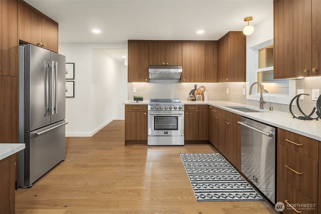 Property photo for 4331 NE 57th Street, Seattle photo 5