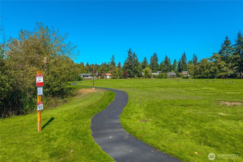 Property photo for 32544 42nd Place SW, Federal Way photo 39