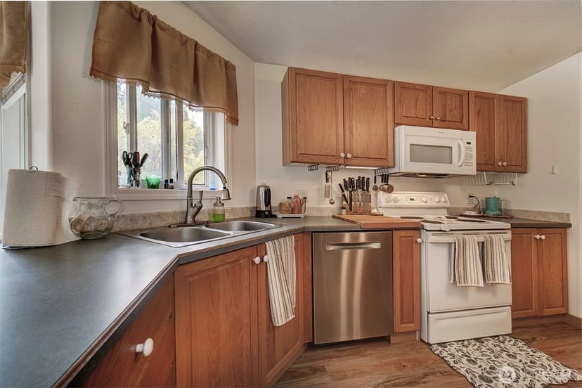 Property photo for 462 NW Equestrian Drive, Poulsbo photo 16