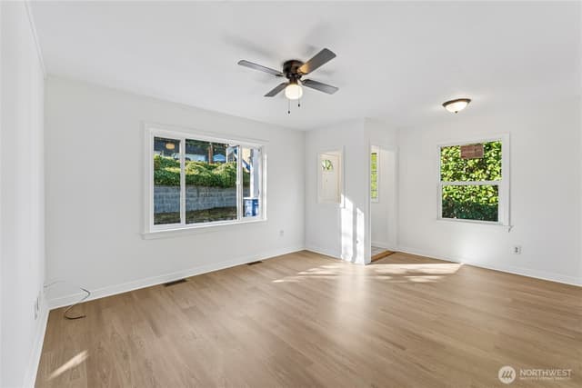Property photo for 7014 S 126th Street, Seattle photo 3