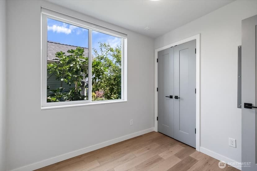 Property photo for 2440 NW 60th Street #A, Seattle photo 11