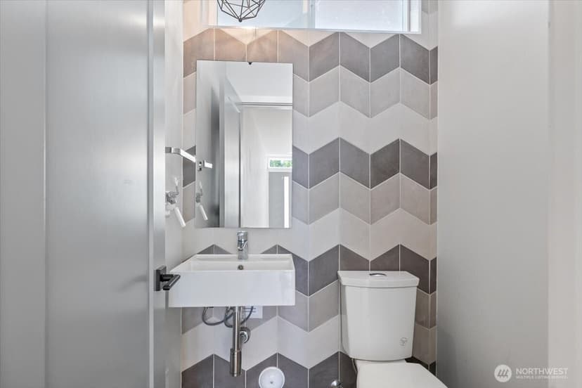 Property photo for 2440 NW 60th Street #A, Seattle photo 6