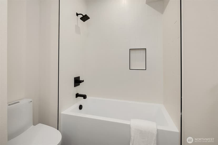 Property photo for 5253 California Avenue SW #F, Seattle photo 20