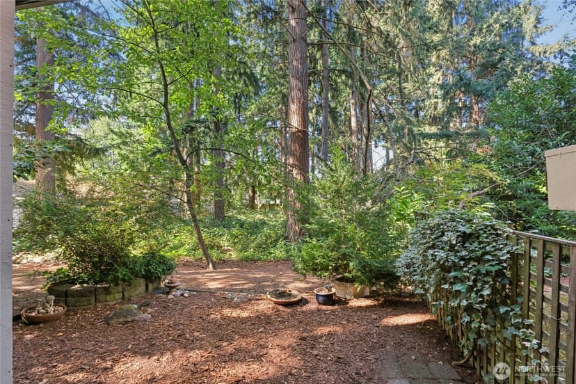 Property photo for 3033 127th Place SE #I11, Bellevue photo 17