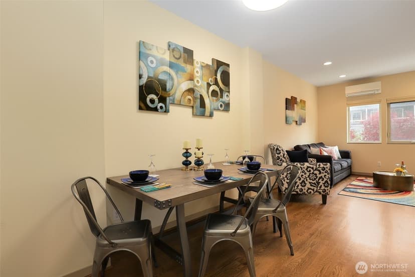 Property photo for 709 15th Avenue #B, Seattle photo 7
