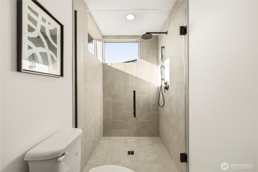 Property photo for 3819 C Fremont Avenue N, Seattle photo 14