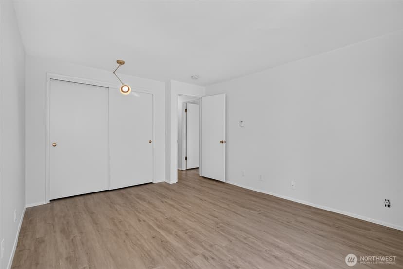 Property photo for 3608 26th Place W #301, Seattle photo 32