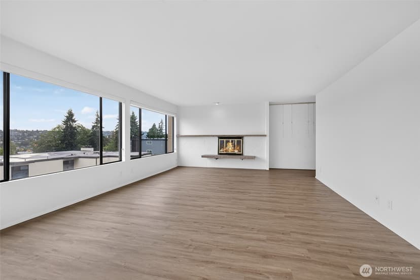 Property photo for 3608 26th Place W #301, Seattle photo 9