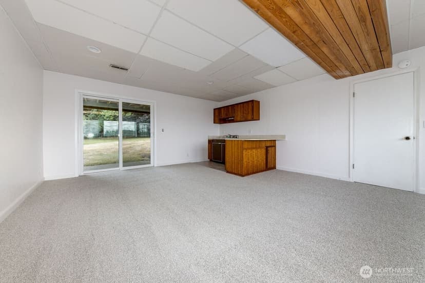 Property photo for 10004 180th Street SE, Snohomish photo 23