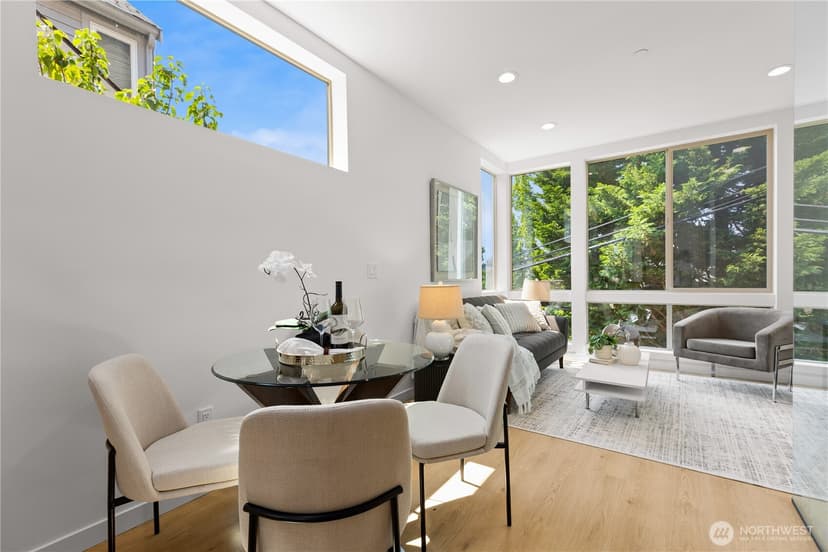 Property photo for 3819 A Fremont Avenue N, Seattle photo 13