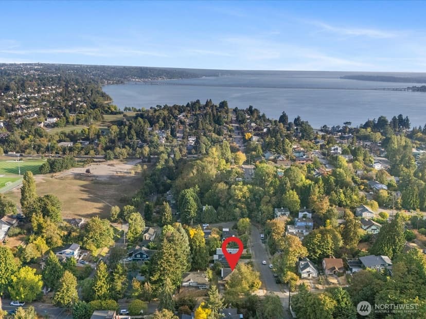 Property photo for 4631 47th Avenue S, Seattle photo 19