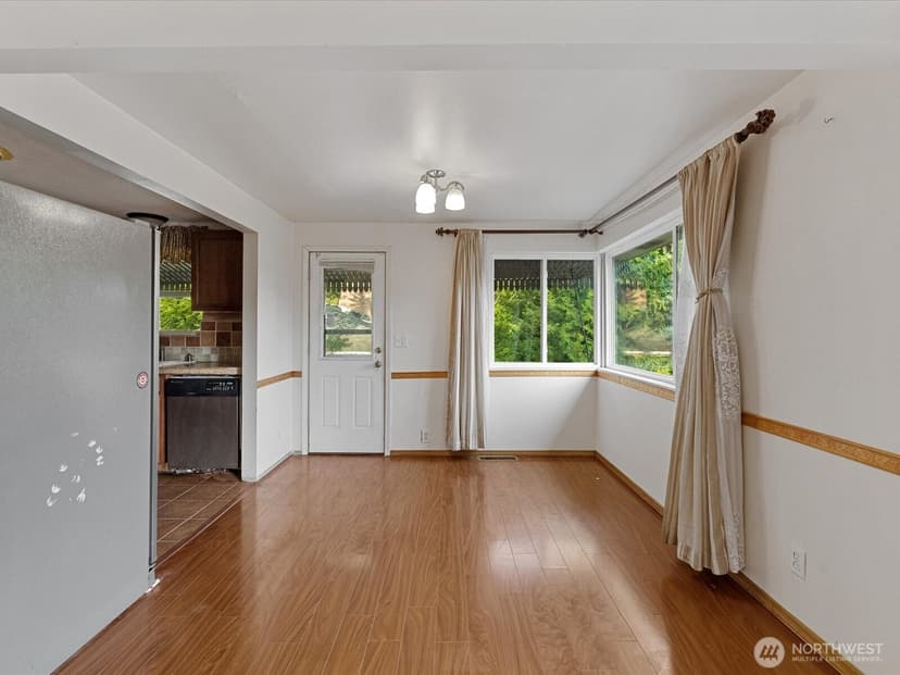 Property photo for 4631 47th Avenue S, Seattle photo 5