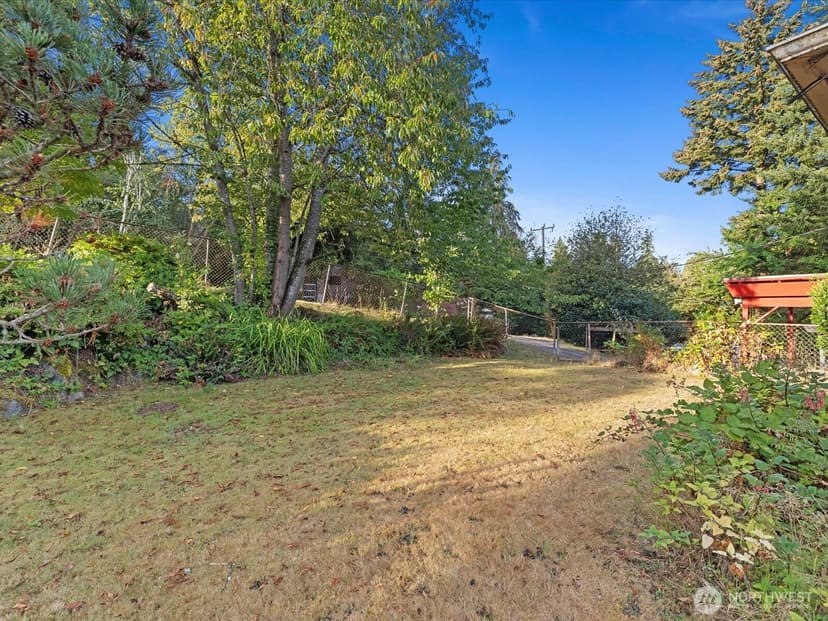 Property photo for 4631 47th Avenue S, Seattle photo 14
