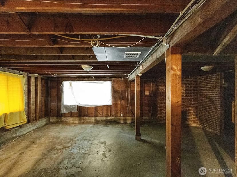 Property photo for 4631 47th Avenue S, Seattle photo 12