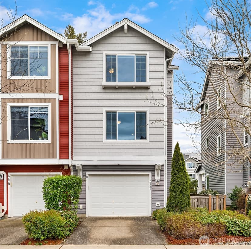 Property photo for 6576 High Point Drive SW, Seattle photo 2